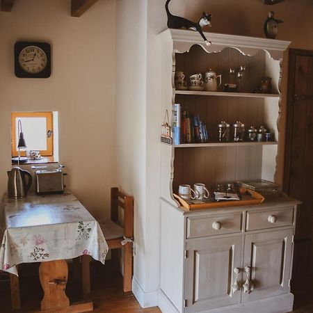 Les Puvinieres Pension Breuil-Barret Buitenkant foto